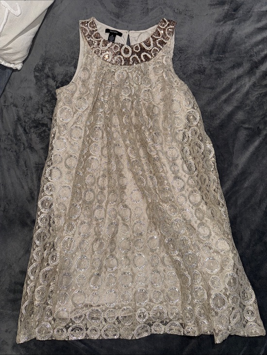 Alfani Dresses & Skirts - Alfani Girls Champagne Lace Sequin Neckline Dress